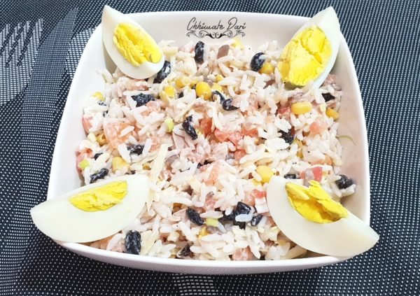 سلطة الأرز واللوبيا حمرا - Salade de riz aux haricots rouges